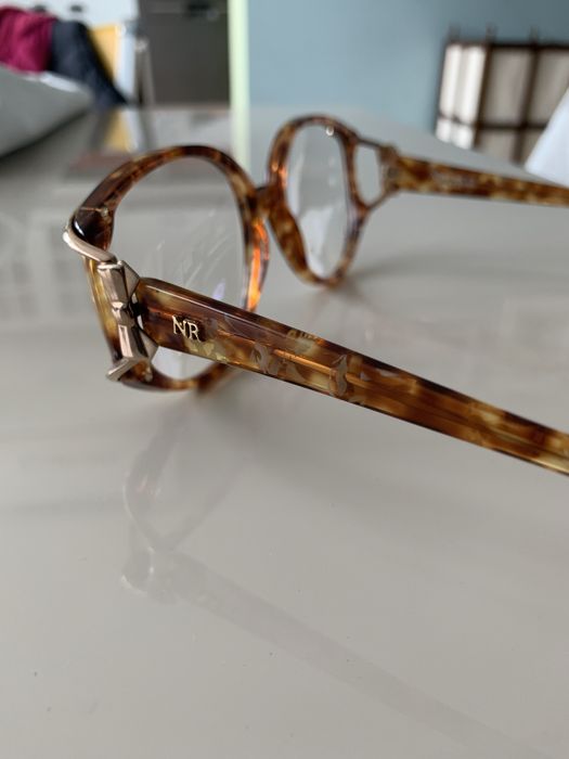 Слънчеви / диоптрични оригинални рамки NINA RICCI