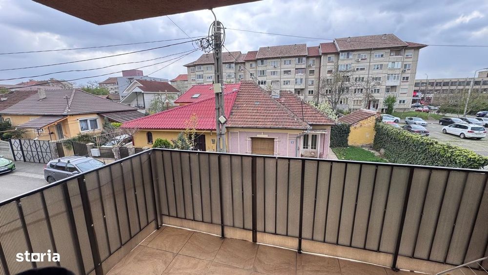 Apartament 3 cam de închiriat, cart. Rogerius