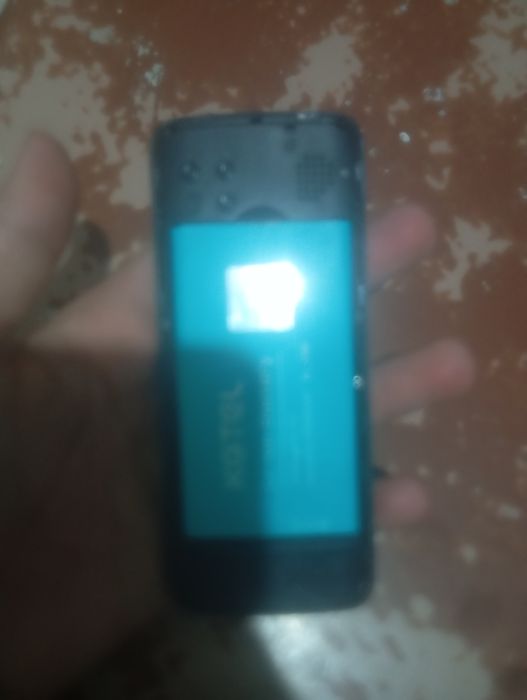 Телефон кетал  новые батарейки
