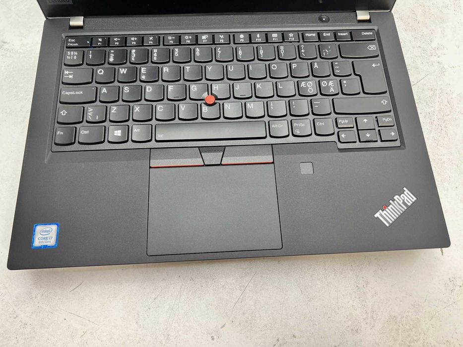 Реновиран лаптоп Lenovo ThinkPad T490 14" IPS i7-8565U 24GB DDR4 500GB NVMe/ клас А/ 12м гаранция