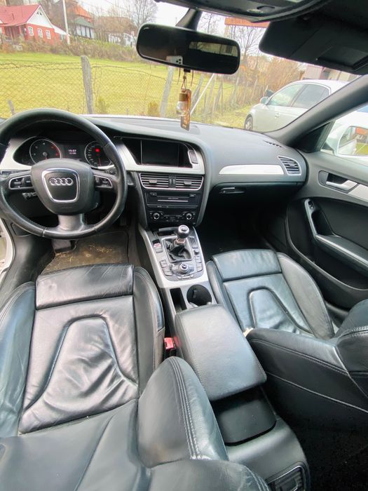 Audi a4 quattro an 2010