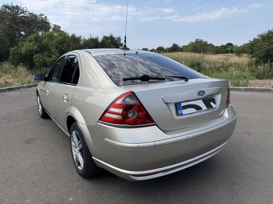 FORD Mondeo 2005 — imagine 3