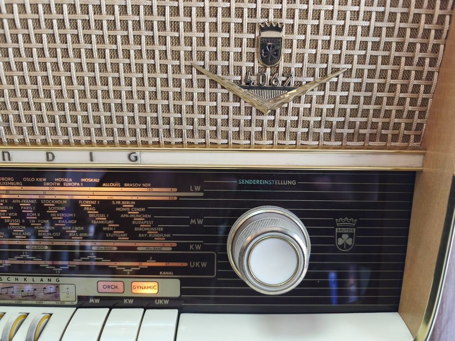 Ретро радио Grundig