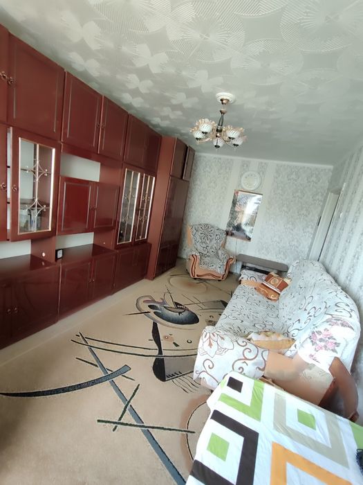 Продается 2-комн (4-11, 5 эт)