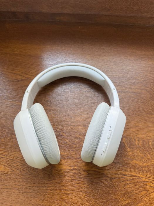 Наушники Edifier