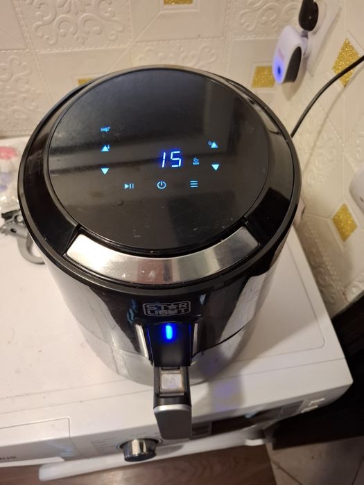 Friteuza fara ulei Air fryer star light, 2.6 l