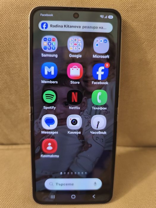 Samsung Galaxy Z Flip 6