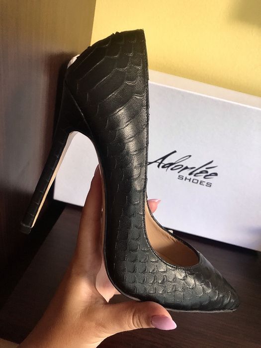 Елегантни обувки на ток - естествена кожа