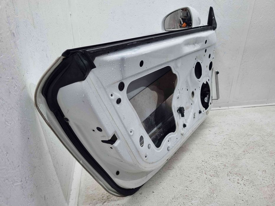 Usa stanga fata Audi TT (8J3) [Fabr 2006-2013] LY9C