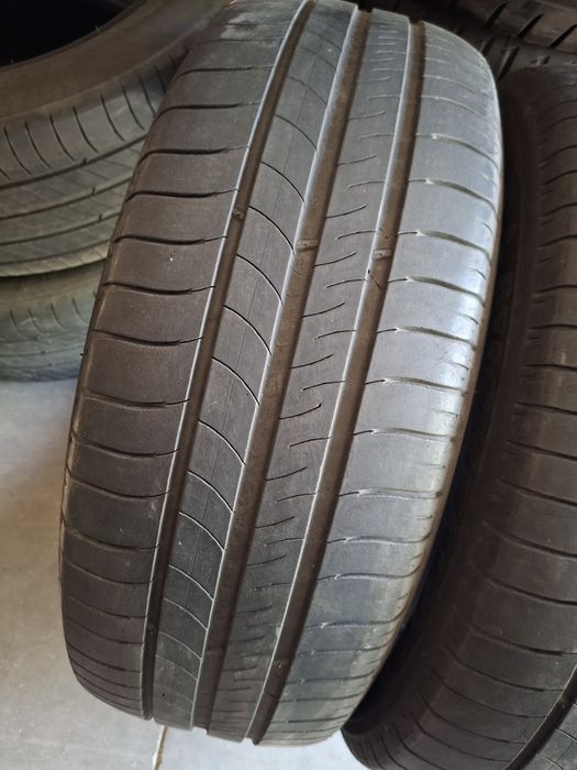2 Anvelope de vară 205 60 r16 Michelin