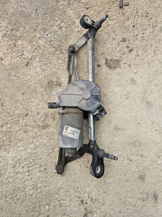 Ansamblu stergator cu motoras Opel Corsa D