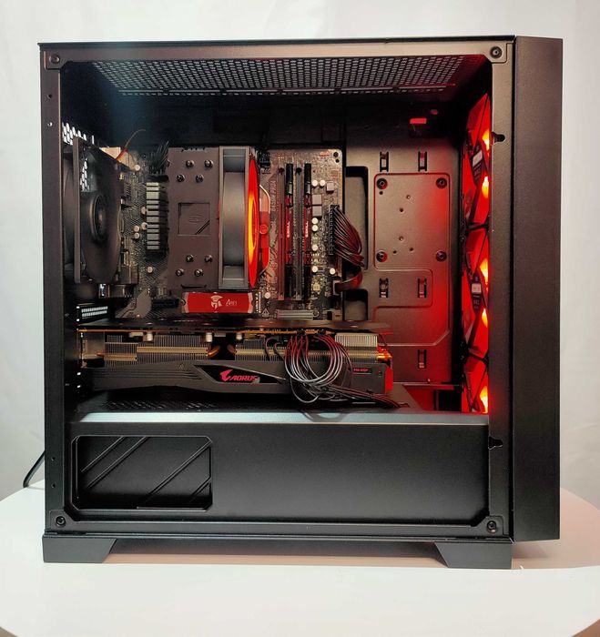 PC Gaming R5 3600 • RX 5700 XT • 16GB DDR4 • 1TB SSD • 1080p ULTRA