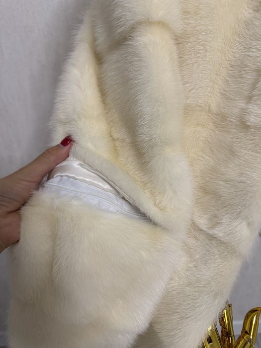 Продам натуральную шубу