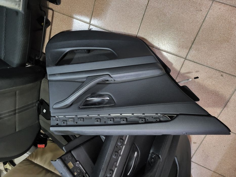 Кожен  салон седалки за BMW F11