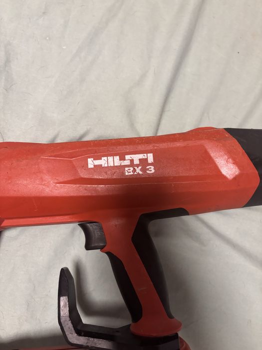 Акумулаторен пистолет за пирони за бетон Hilti BX 3-L 02 (Само тяло)
