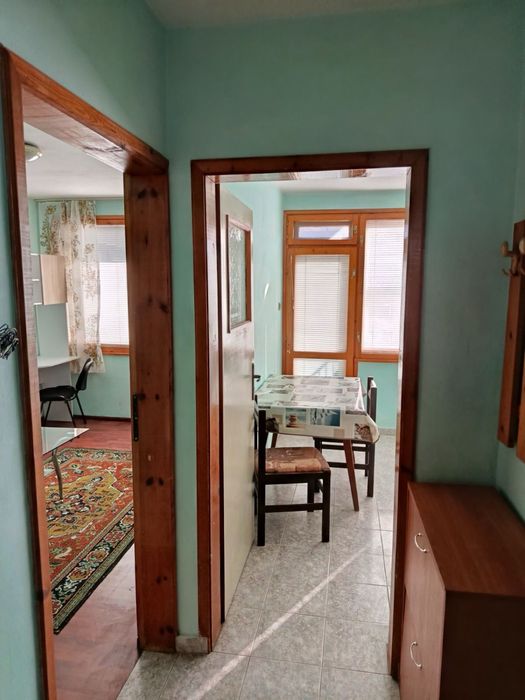 Дава се под наем Двустаен апартамент в Варна, Колхозен пазар - 60 кв.м за 309.06 € - Снимка #3