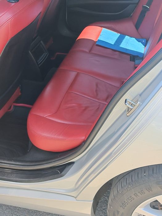 BMW seria 1 118i an 2011