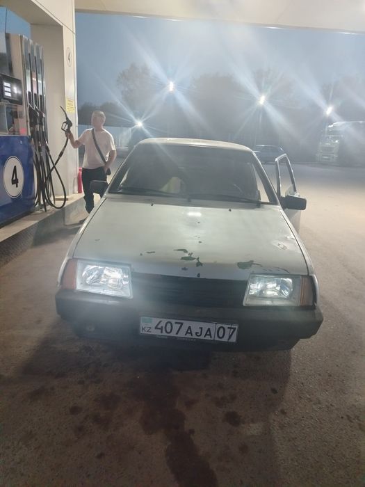 в продаже ваз 21099