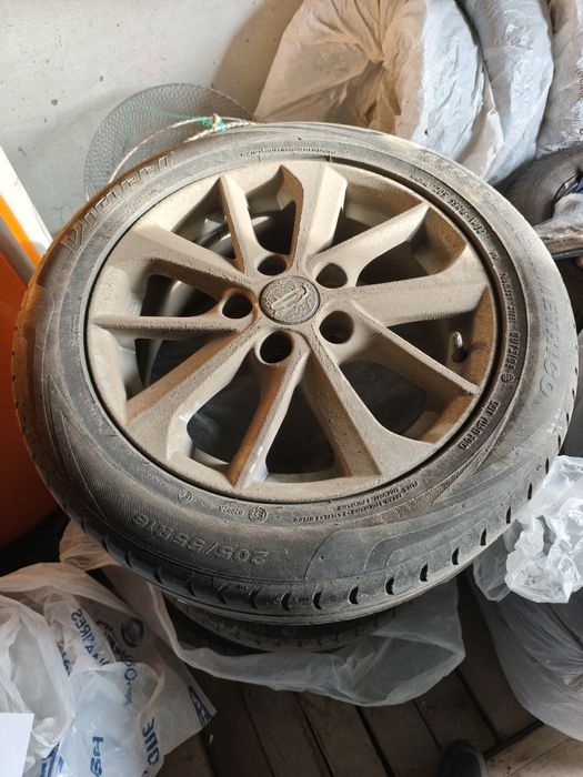 Продам диски на Geely emgrand