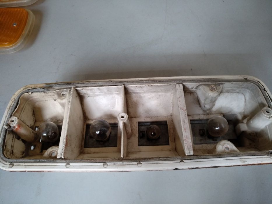 Стоп с тяло и крушки