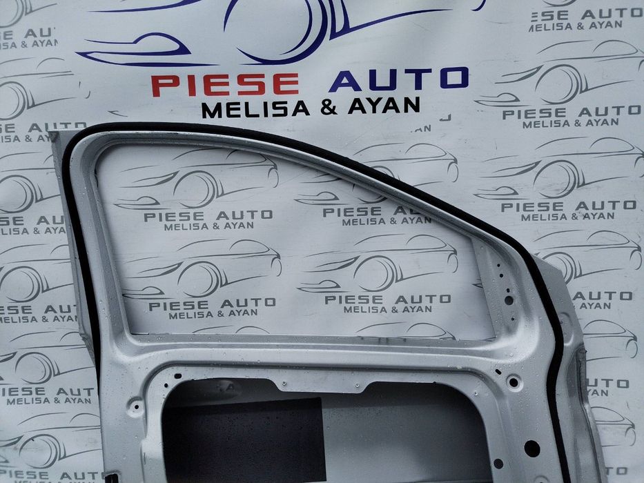 Usa stanga fata Mercedes B-Class W246 an 2011-2012-2013-2014-2015-2016