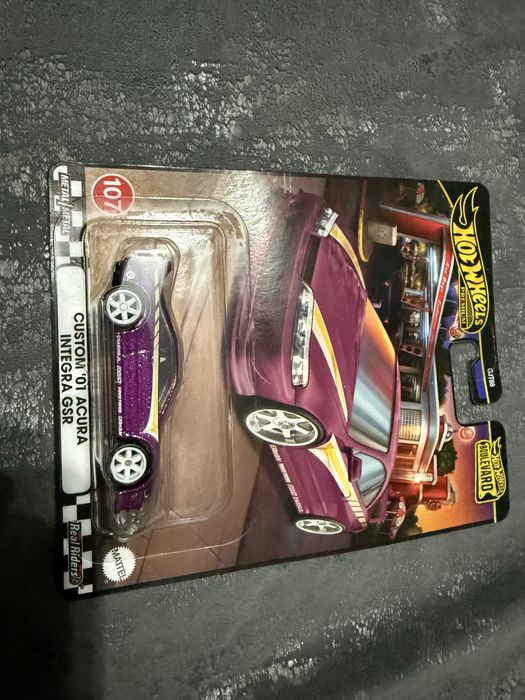 Hot Wheels MACK D - MIK CUSTOM 306 限定版 Masinute Hot Wheels Bucuresti Sectorul 3 • OLX.ro