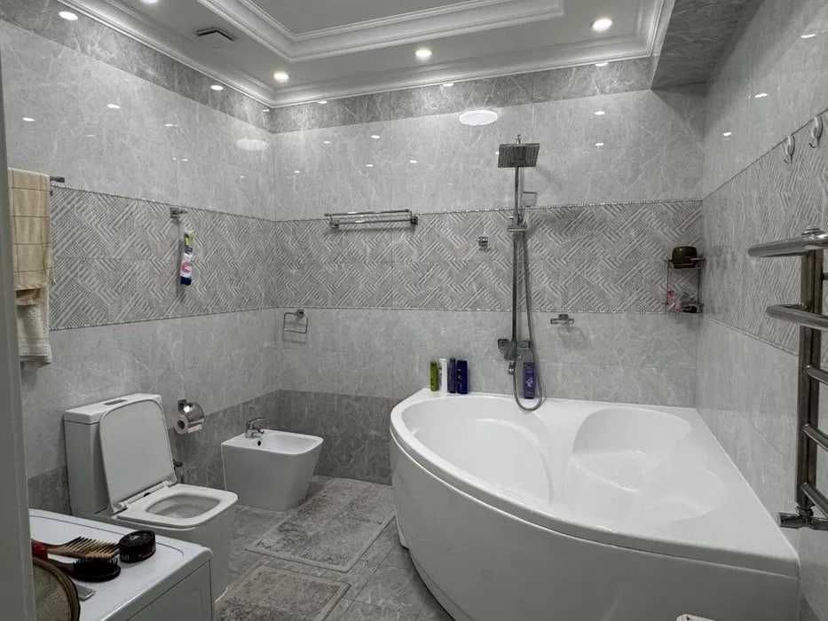 "Срочная Цена‼️ Zarafshon 3ком Евро 100м2 Юнусабад-4 Подключ Арзон ‼️