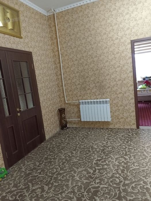 Ховли уй каттедж сотилади.