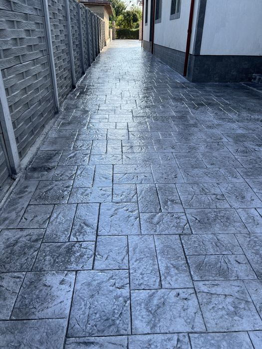 Lucrări din beton amprentat si decorațiuni si pavaje de calitate