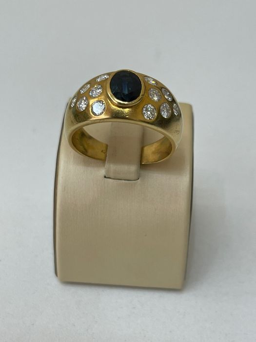 Inel cu pietre prețioase din aur de 18K Amanet BKG