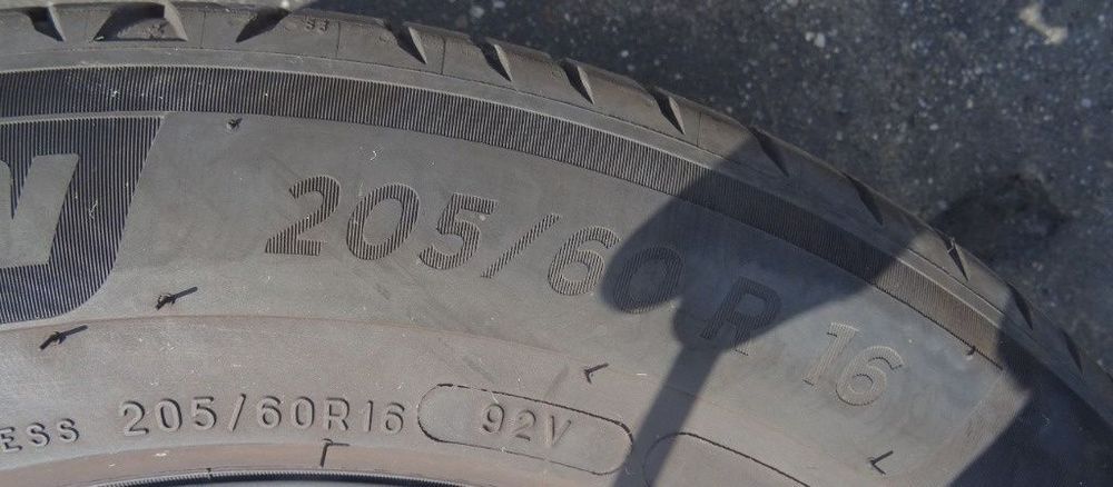 Jante aliaj R16 Peugeot 407 205/60 R16 cu cauciuc