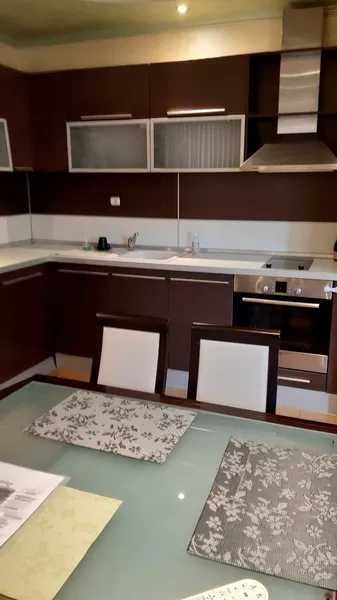 Дава се под наем Двустаен апартамент в Бургас, Възраждане - 85 кв.м за 290 € - Снимка #3