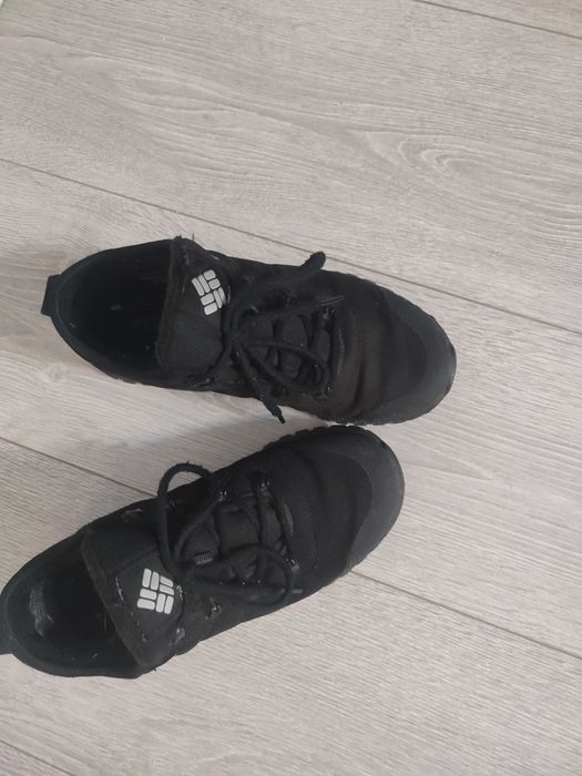 Кроссовки демисезон