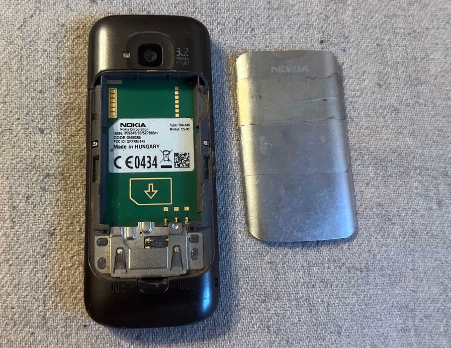Nokia C5-00 Grey Metal RM-645 Symbian S60 3G Camera 3.2MP Colectie