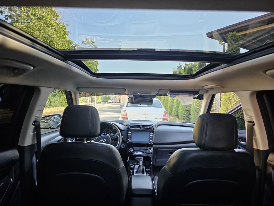 Hyundai Creta Restayling 1.6l. Eng fuli. Yili 2021. Narxi 16000