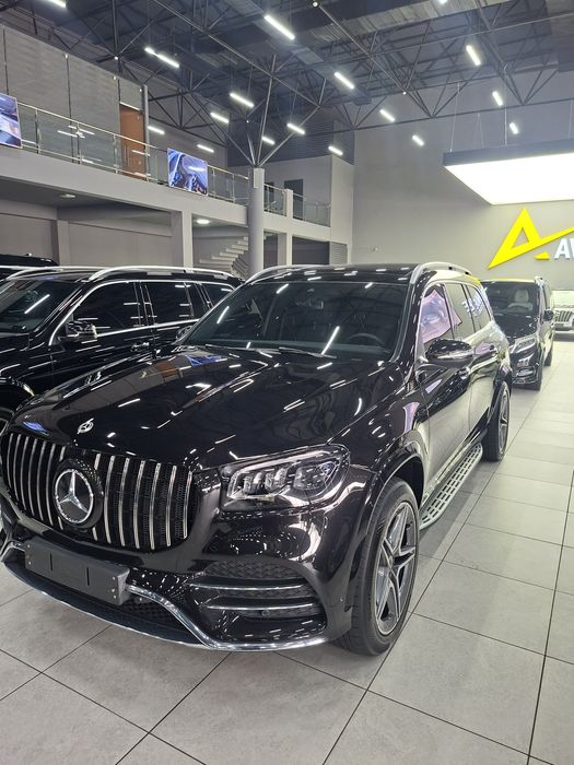 Ассалому алейкум Mercedes Benz срочно сотилади gls 450