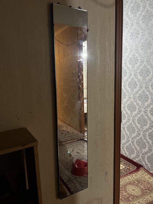 Зеркало для дома или же офиса,очень удобное легкое