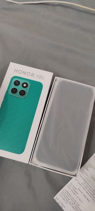 ПРОДАЁТСЯ: новый HONOR (БЕЛЫЙ) – 150 000 тг