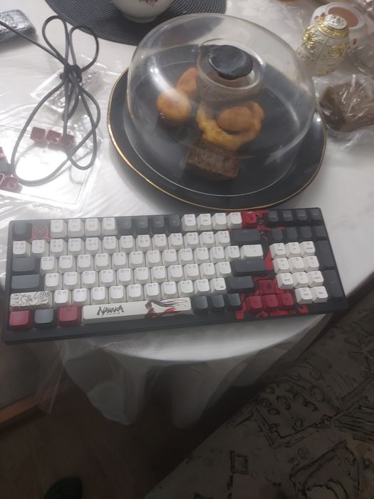 Продаю клавиауру