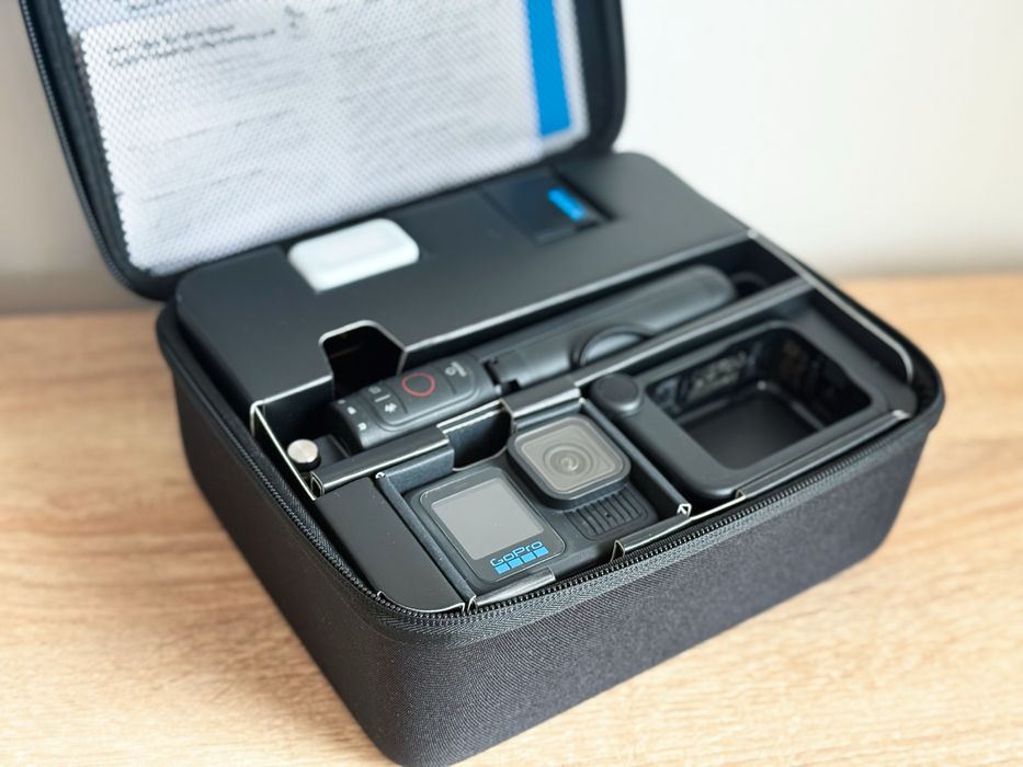 Pachet Bundle GoPro Hero 13 Black Creator Edition - impecabil / nou