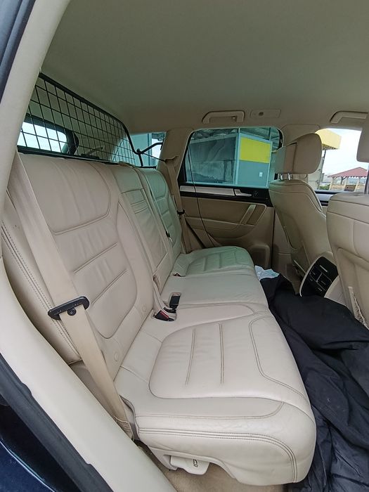 Vw Touareg 3.0d 240 cai volan dreapta uk anglia Preț fix