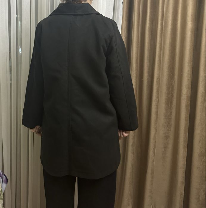 Продам пальто новое