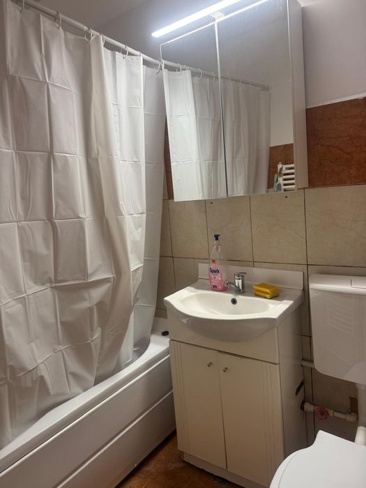 Apartament 2 camere de închiriat
