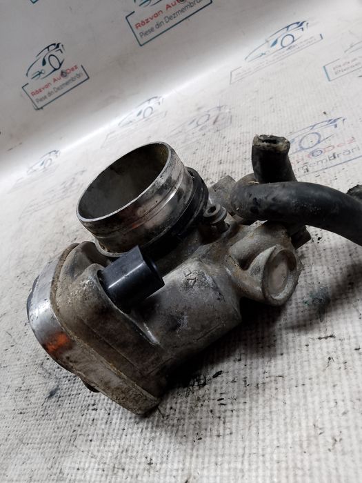 clapeta acceleratie volkswagen golf 5 2009