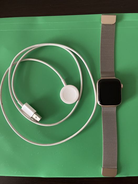 Apple Watch 5 Gold
