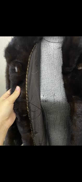 Продам норковую шубу