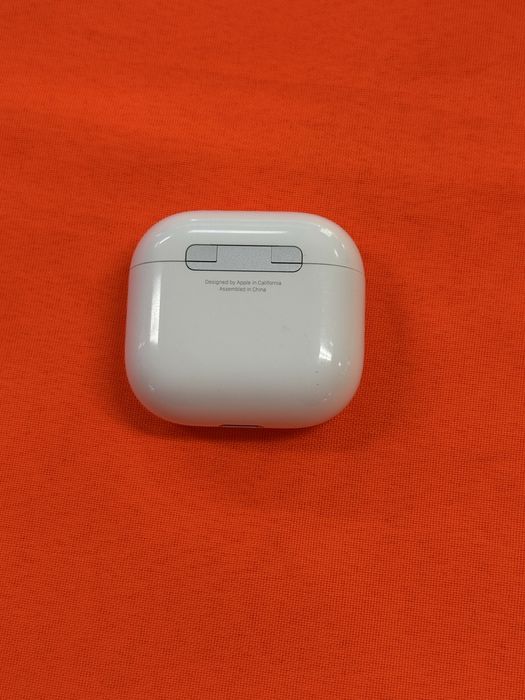 Кейс Airpods 4 оригинал