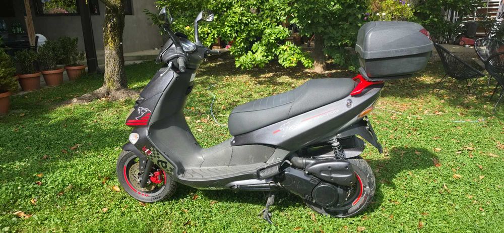 Aprilia Leonardo 125
