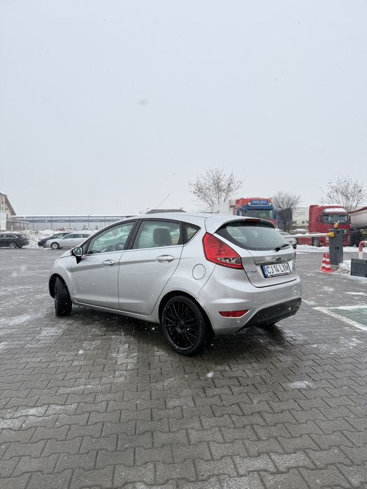 FORD Fiesta 2011 — imagine 2