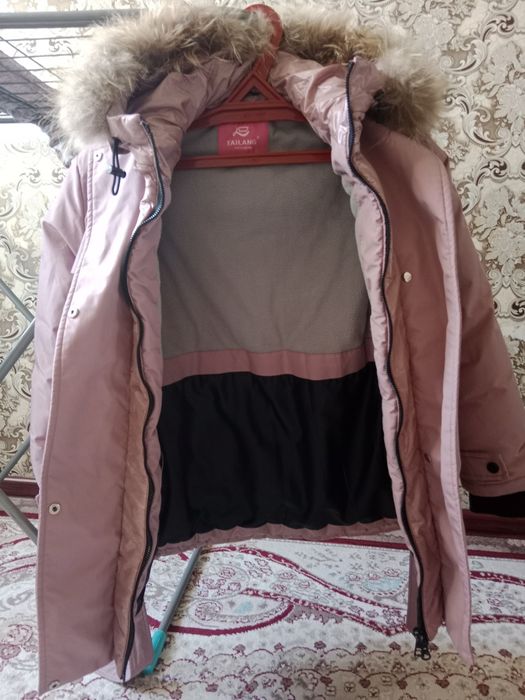 Куртка на девочку 7000